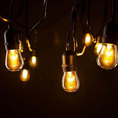Luces de cuerdas de patio bien diseñadas con cable de alimentación para colores personalizados