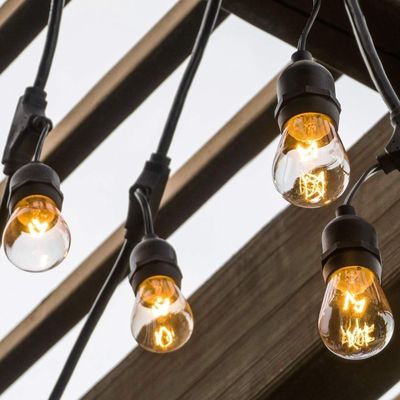 Transforme su hogar en un país de las maravillas de invierno con productos de café luces de cuerda solar